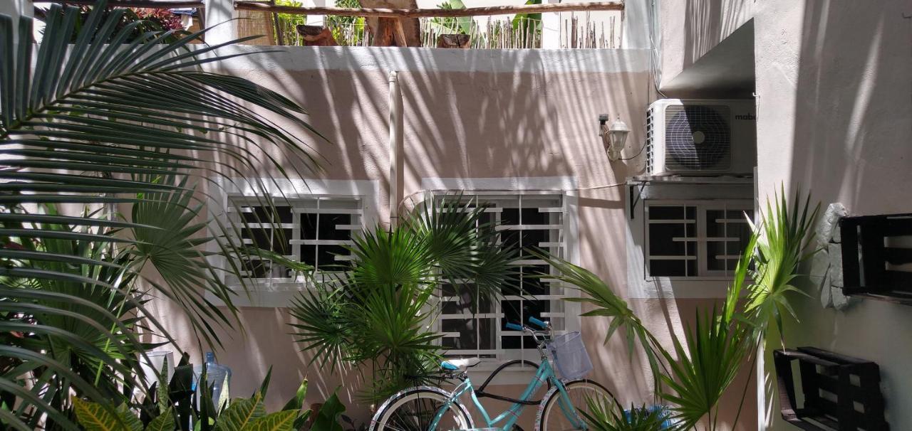 Kika Studios Playa del Carmen Buitenkant foto