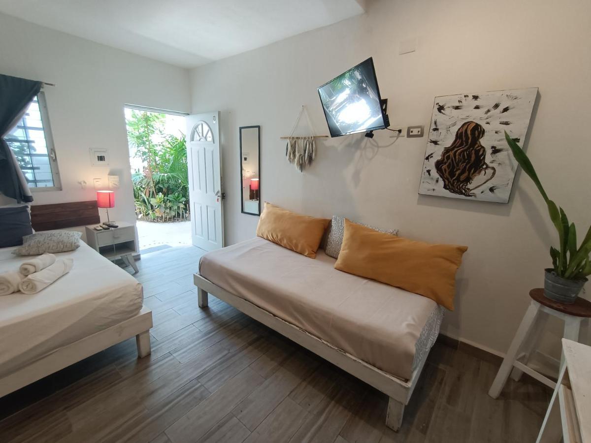 Kika Studios Playa del Carmen Buitenkant foto